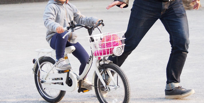子供と自転車の練習
